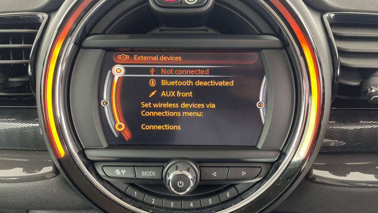 MINI Clubman 1.5 Cooper 6dr Petrol Estate